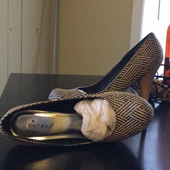 Heels - Picture 2 of 2